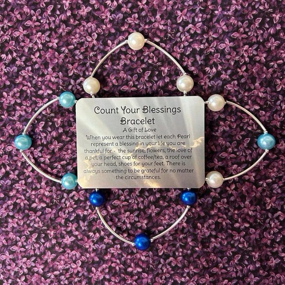 Gift of Love Blessing Bracelet Blue/pearl stretchy scripture card Small 6"-6.5" - Picture 5 of 6